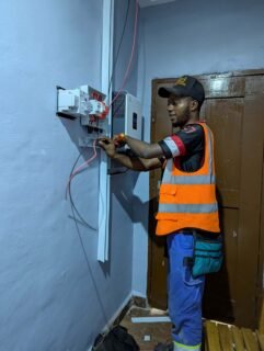 We are proud to see our trainees @sebastian.nsai continue to turn knowledge into real community solutions. One of our graduates has completed another successful solar installation — one of many projects he has delivered since finishing the Cameroon RenewED training supported by the EU Erasmus+ programme.

🔧 Recent Project – Mile 90, Bamenda:
• Solar PV Capacity: 3.8 kW
• Inverter: 3.6 kVA
• Battery: 52V / 200Ah
• Installed by: @SEB Electric Worldwide 

This is exactly the goal of Cameroon RenewED — equipping young people with practical green skills that lead to jobs, businesses, and sustainable energy access.

For solar and electrical projects, contact SEB Electric Worldwide.

#CameroonRenewED #EUErasmusPlus #GreenSkills #CleanEnergy